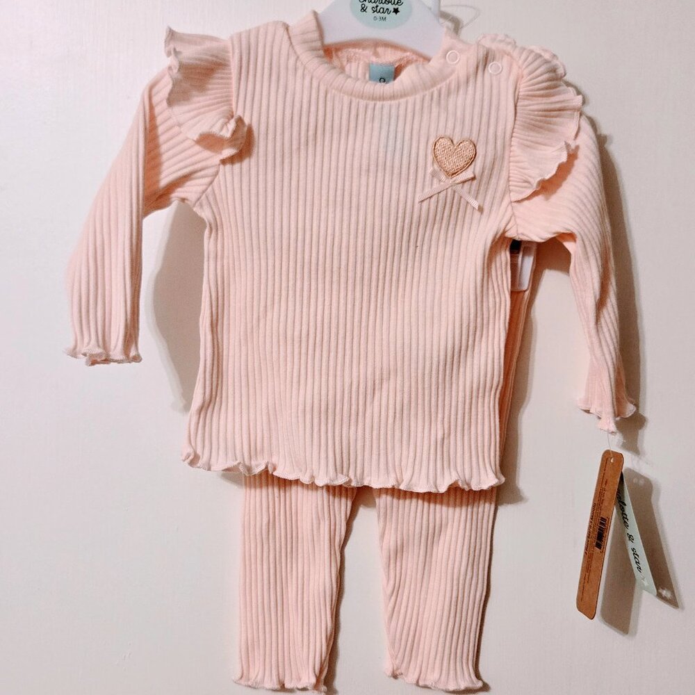Charlotte & Star pink heart ribbed ruffle 2 piece set 0/3m and 6/9m